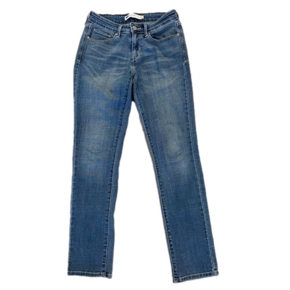 Mid-rise Skinny LEVI JEANS. Size 4
